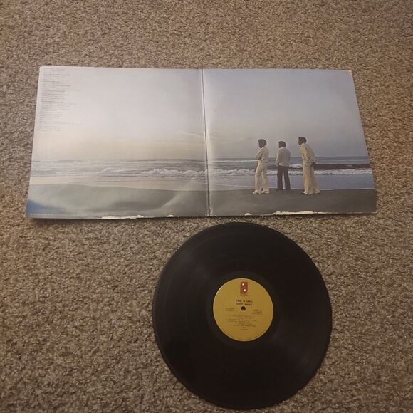 The O'Jays Ship Ahoy Vinyl, PRE-OWNED VINTAGE - Picture 4 of 7